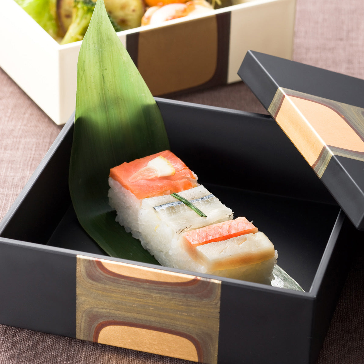 KODAIHAKU Tiered Box (Small)