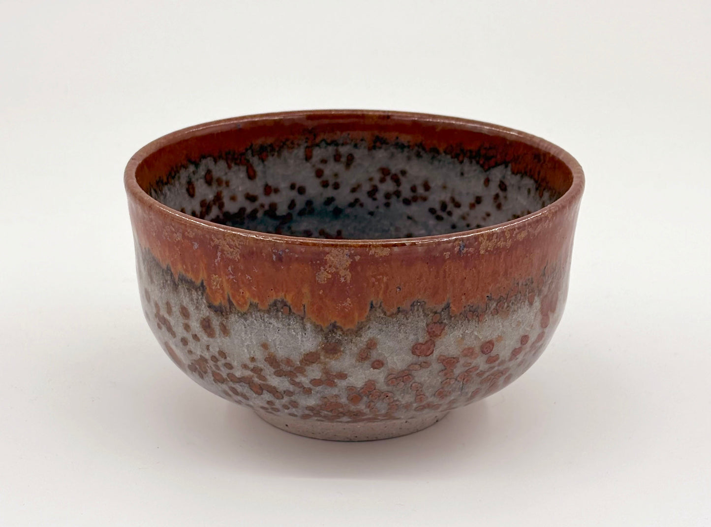 Suga Pottery Matcha Bowl - Iron Crystal