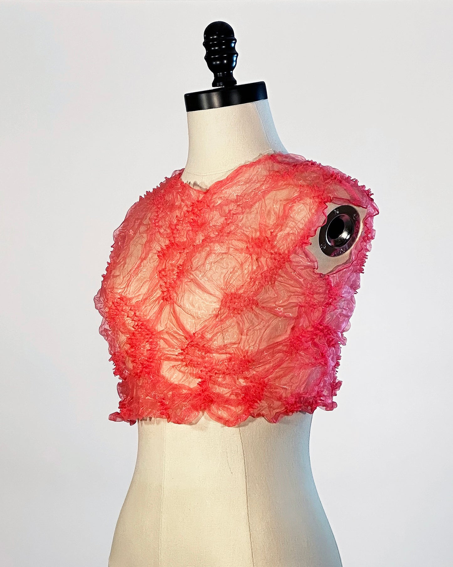 Karakusa (Arabesque) Cropped Top