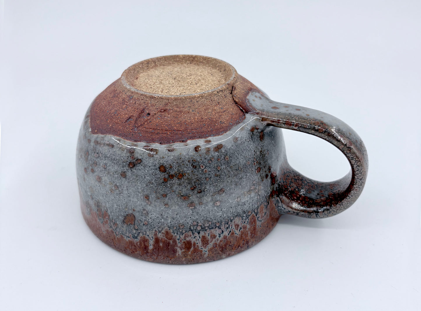 Suga Pottery Latte Mug - Iron Crystal