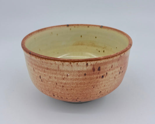 Suga Pottery Matcha Bowl - Oxidized Cream Yellow
