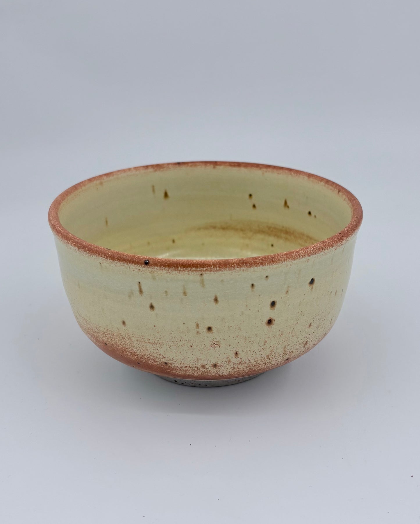 Suga Pottery Matcha Bowl - Oxidized Cream Yellow