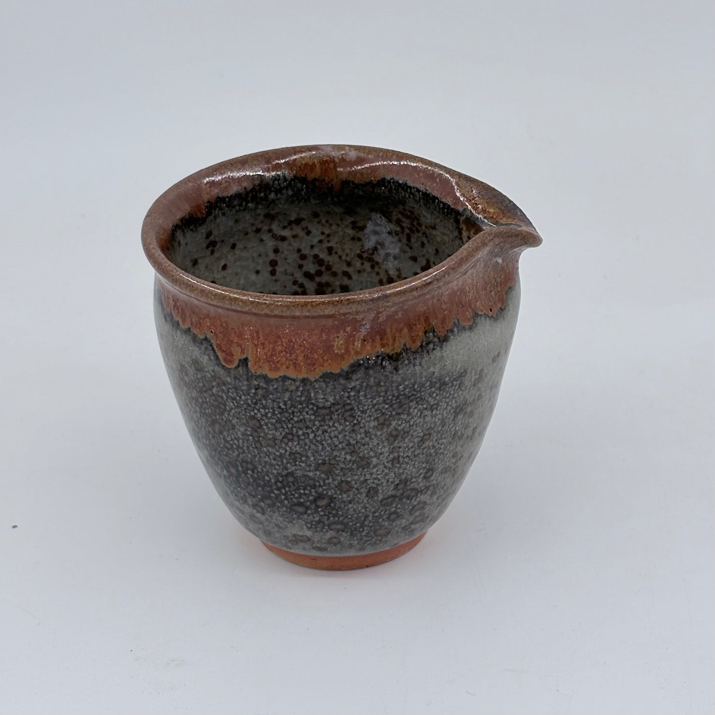 Suga Pottery Fairness Cup - Iron Crystal