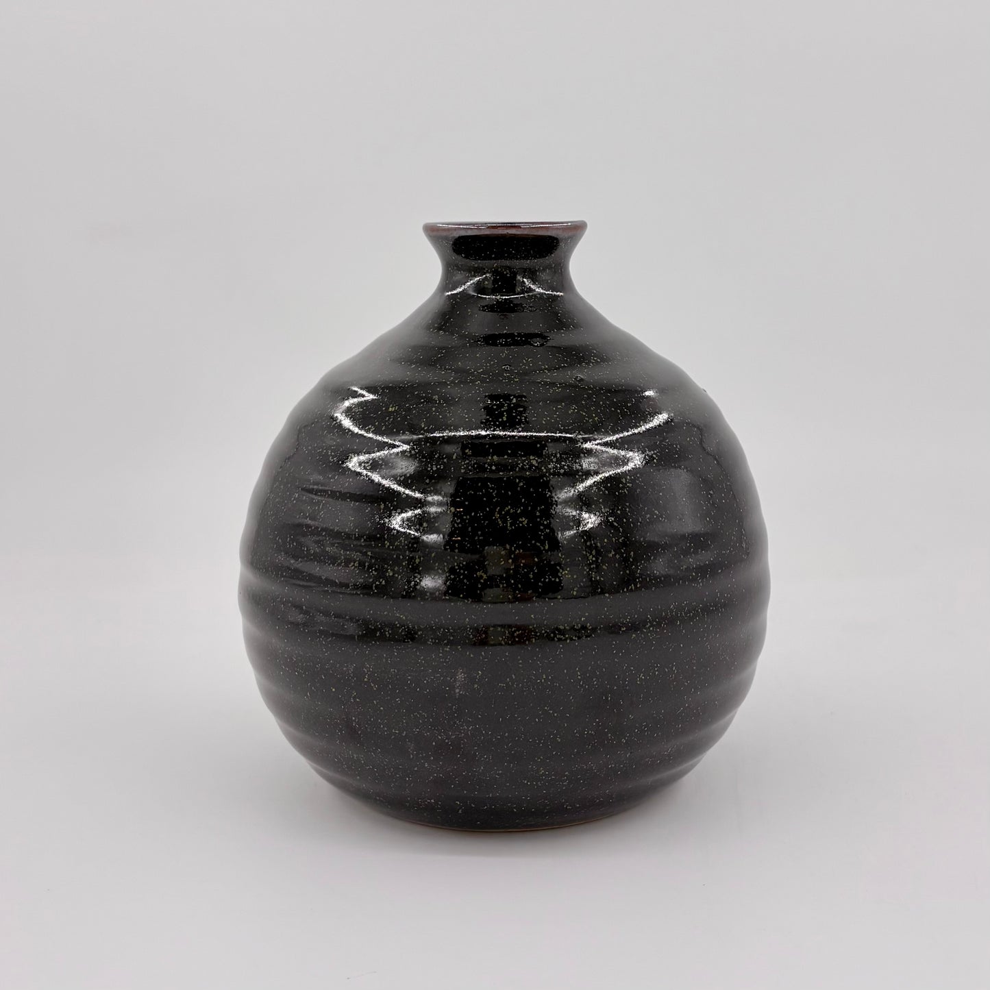 Tenmoku Vase by BEN SUGA