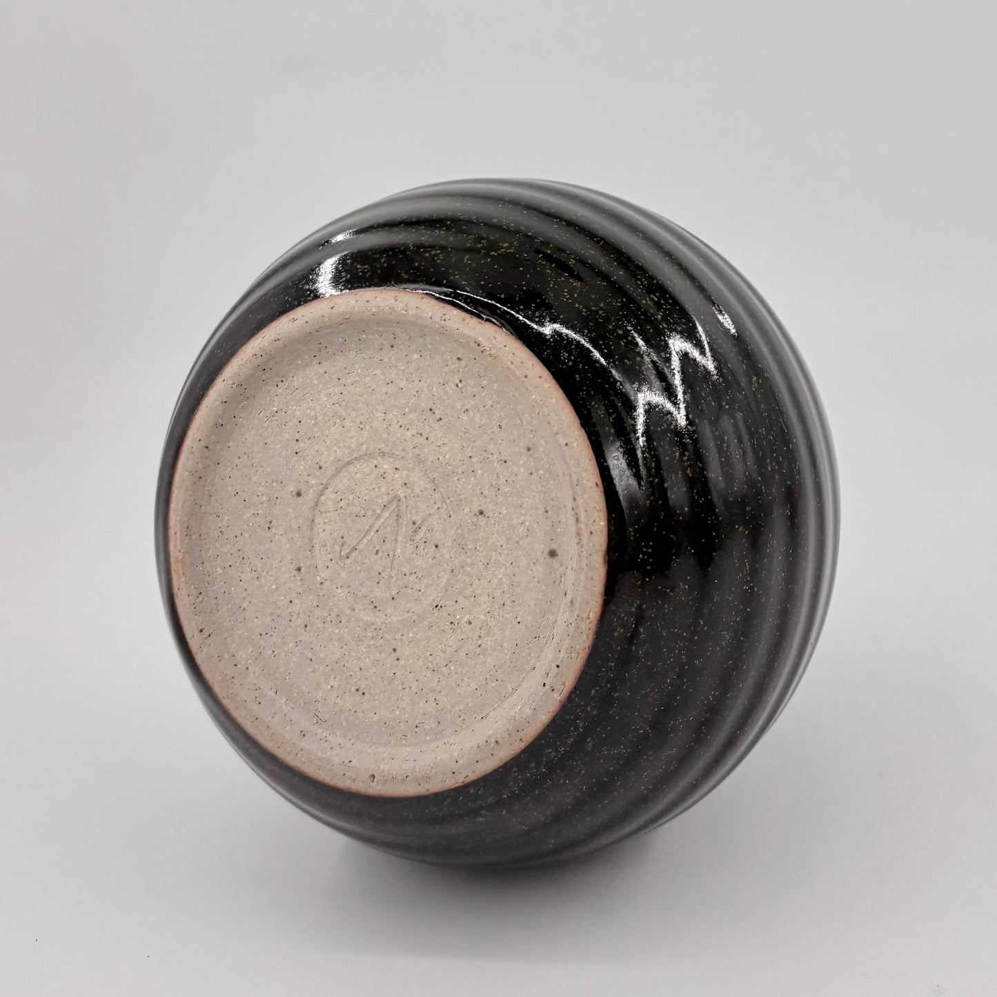 Tenmoku Vase by BEN SUGA