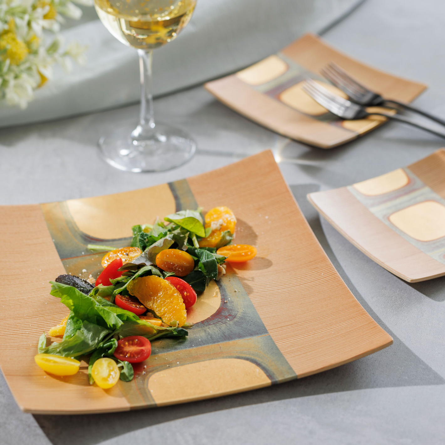 KODAIHAKU Square Plates - Wood, Size M