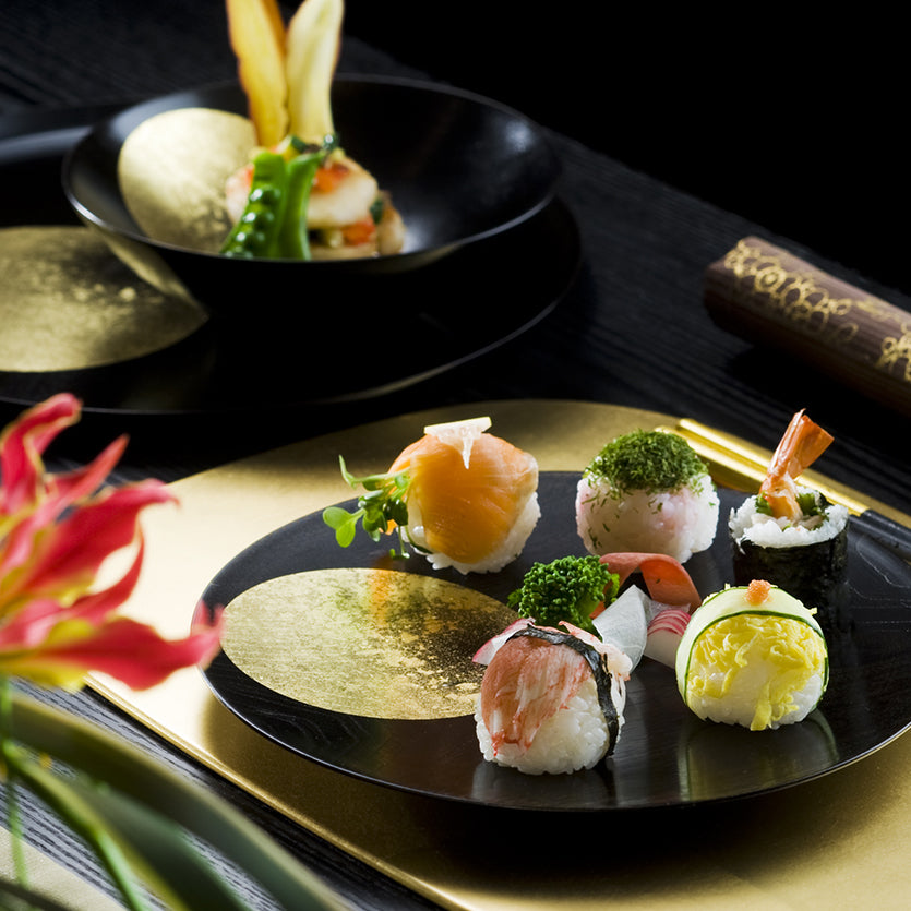 OBOROZUKI Gold Leaf Lacquerware Tray